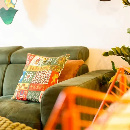 Apartman Sanpedro - Industrial Elegance *