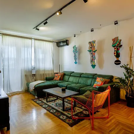 Sanpedro - Industrial Elegance